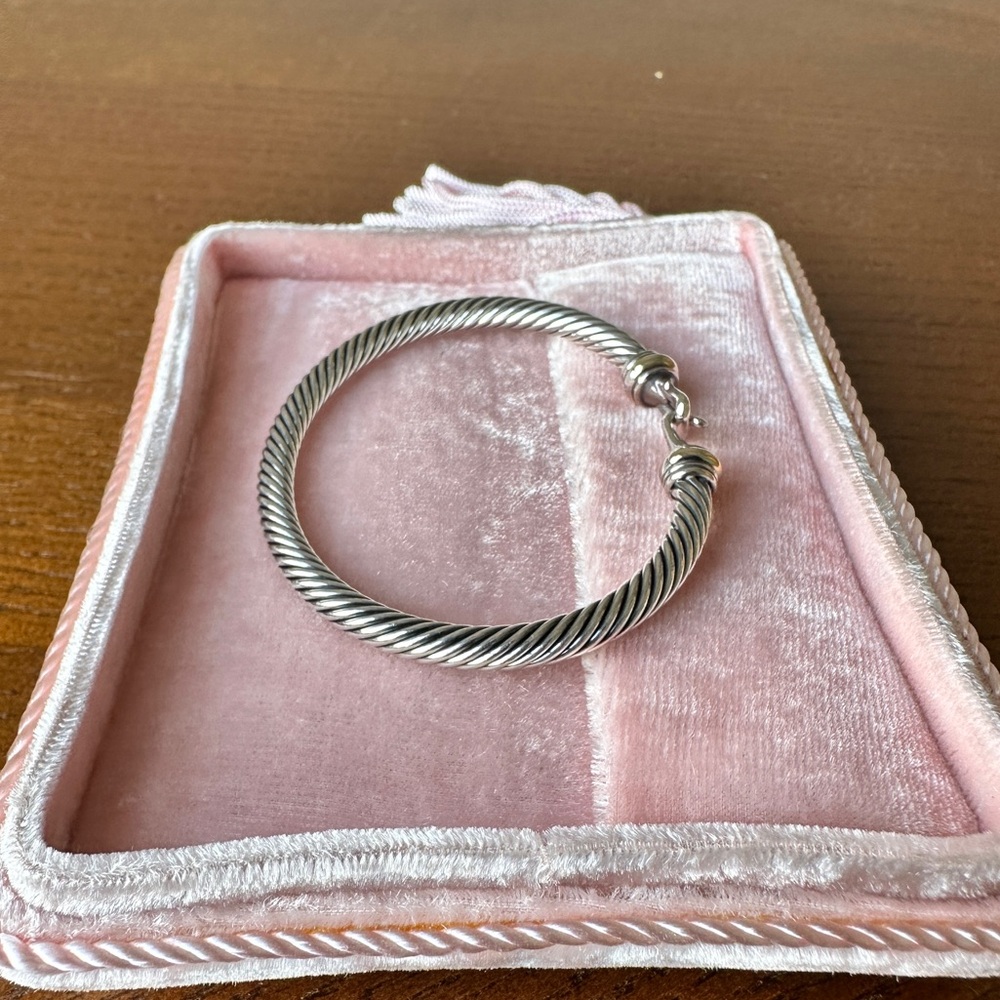 David Yurman Buckle Classic Cable Bracelet - Picture 9 of 14